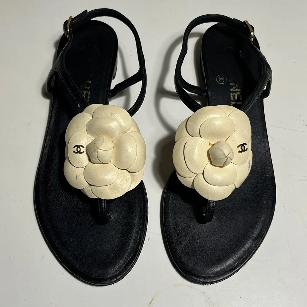 CHANEL Black and Cream Camellia Sandals